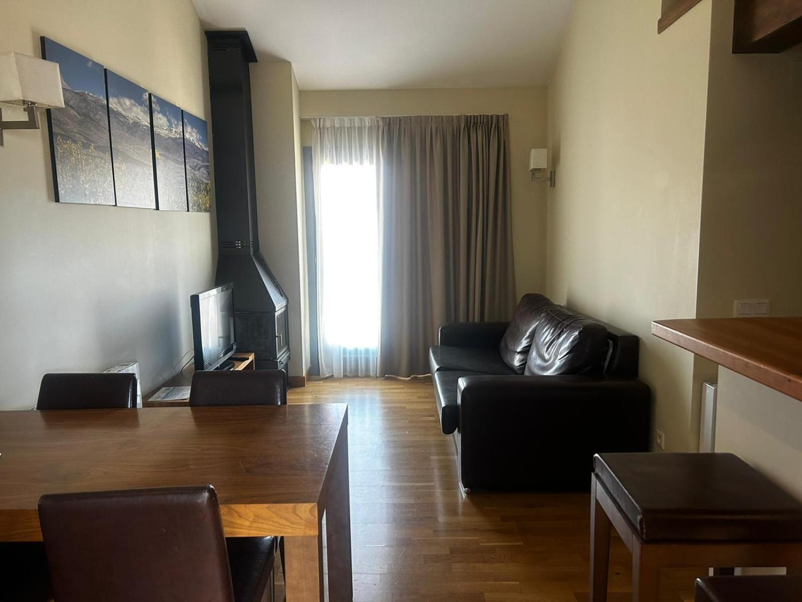 Residence Cerdanya Bourg-Madame Bagian luar foto